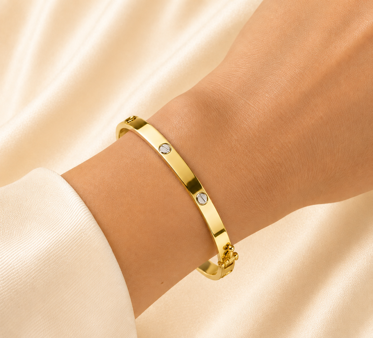 9ct Gold Polished Hinged Bangle