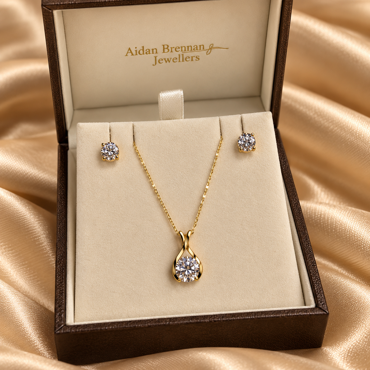 9ct Yellow Gold Cubic Zirconia Pendant & Earring Set